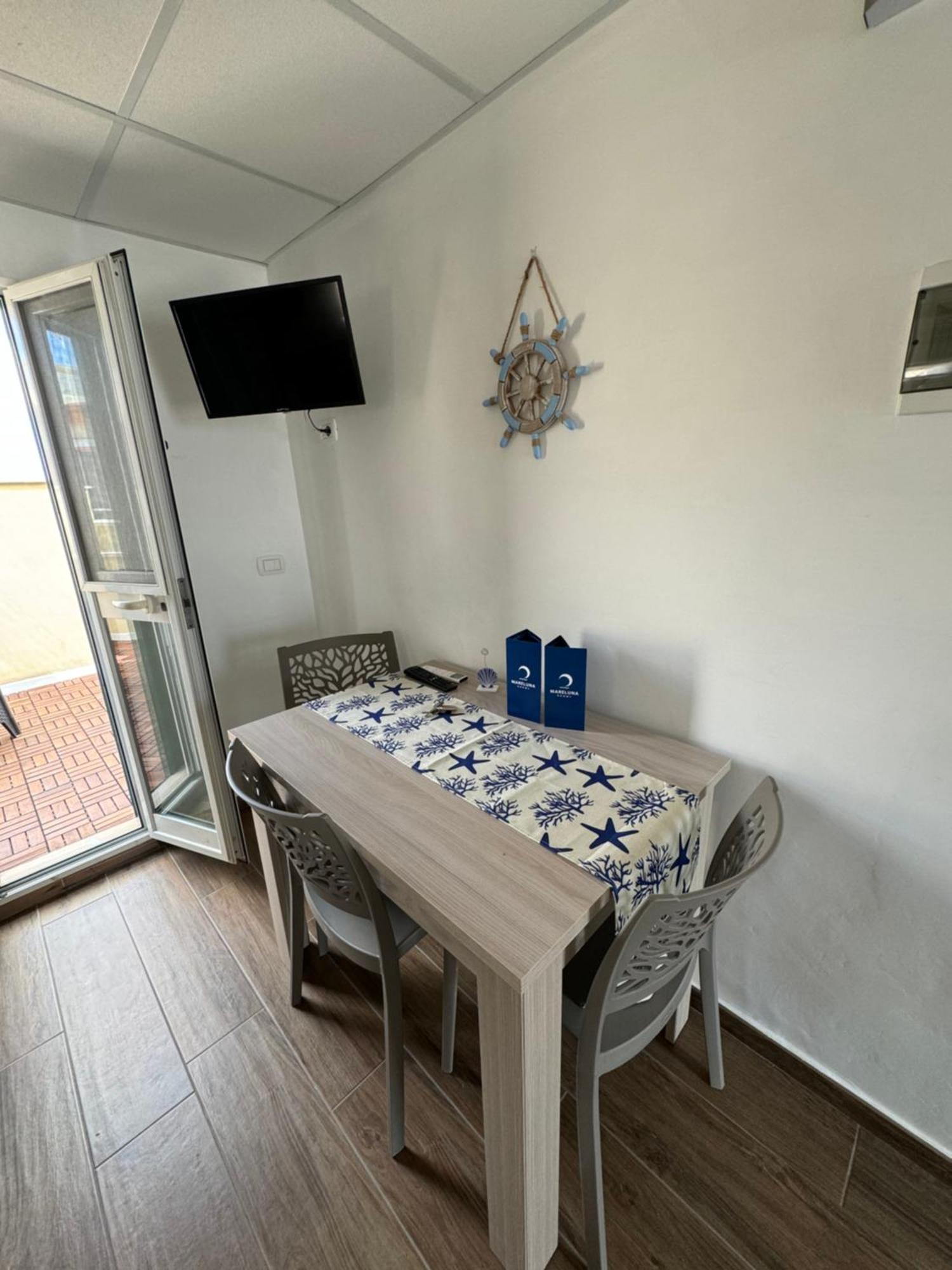 Mareluna Rooms Margherita Di Savoia Ngoại thất bức ảnh